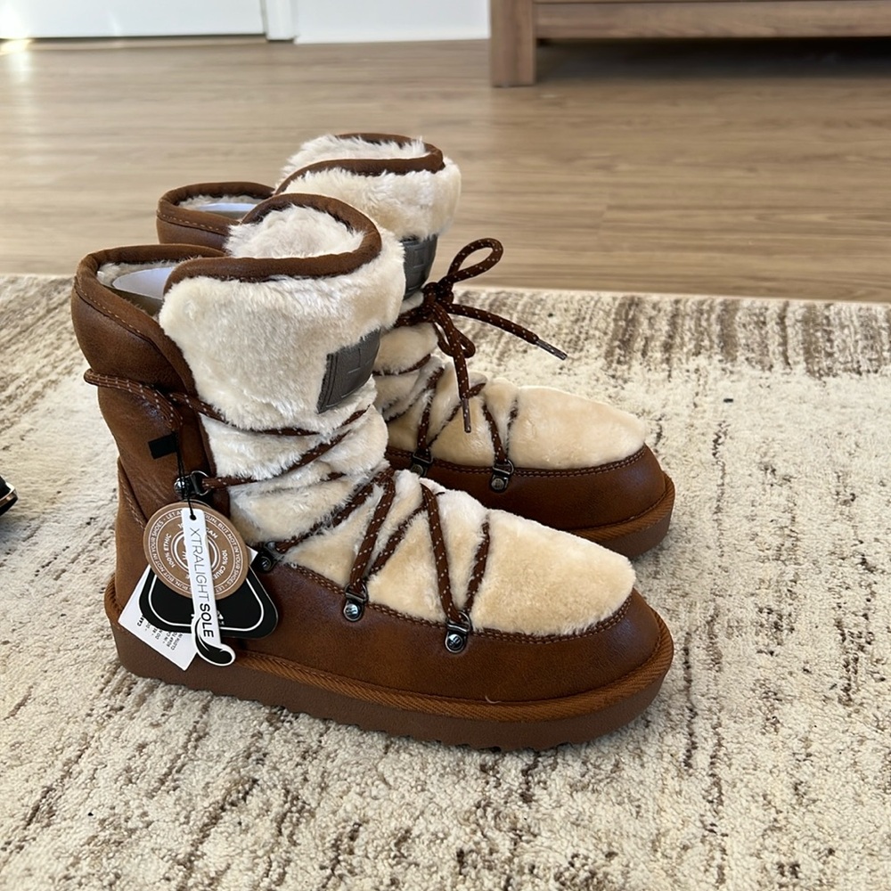 Dr. Franklin Shearling Nordic Fur Boots